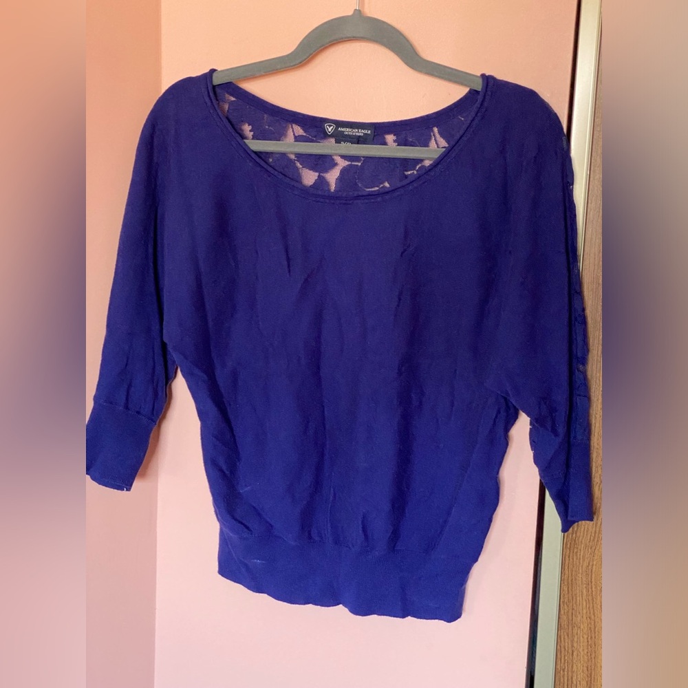 American Eagle Lace Top